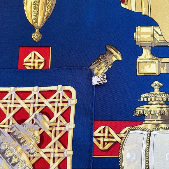 SOLD Authentic Hermes Scarf - Feux De Route - Picture 10 of 12